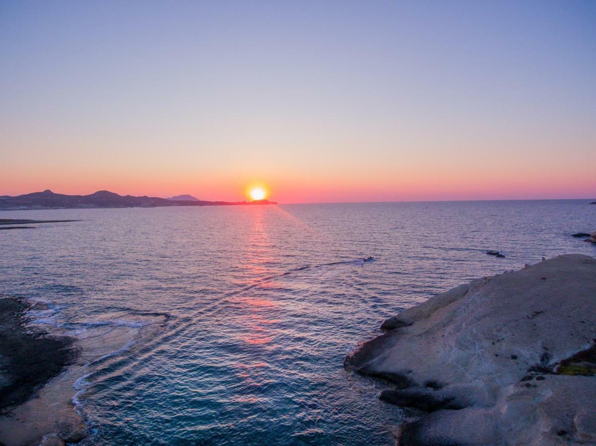 Beach Suite Syrma Πάχαινα Εξωτερικό φωτογραφία